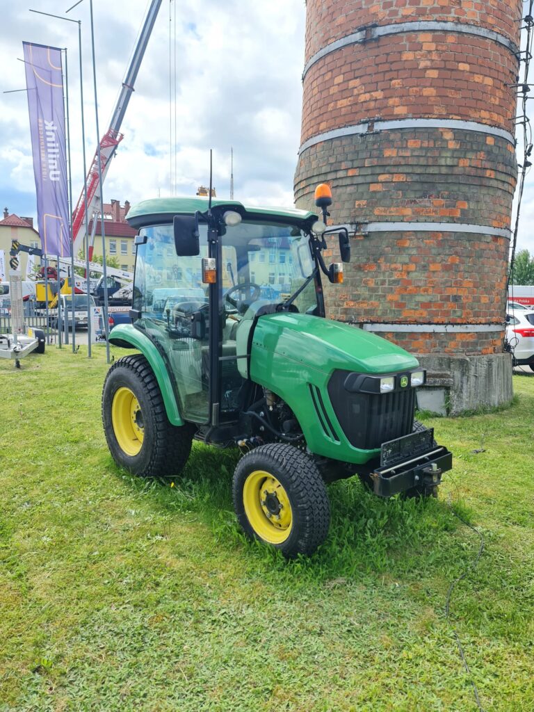Traktor John Deere 3320 do odśnieżania i koszenia. Transallen - Jasło, Krosno i okolice